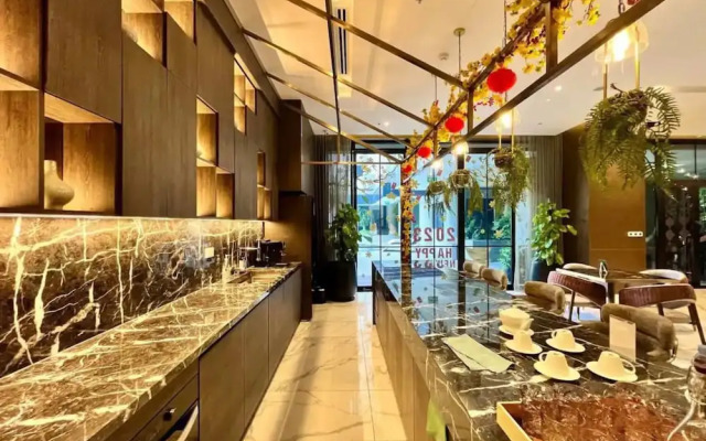 Zenity View Residence Luxury Apartment