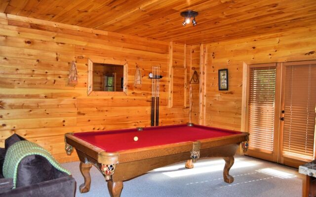 Snuggled Inn - Blue Ridge Ga