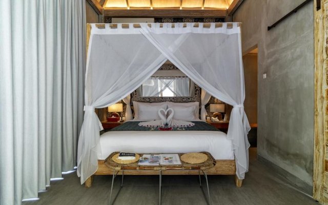 18 Suite Villa Loft by AMITHYA