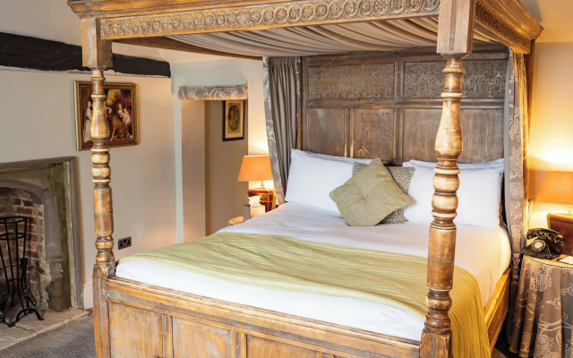 Red Lion Hotel, Hillingdon