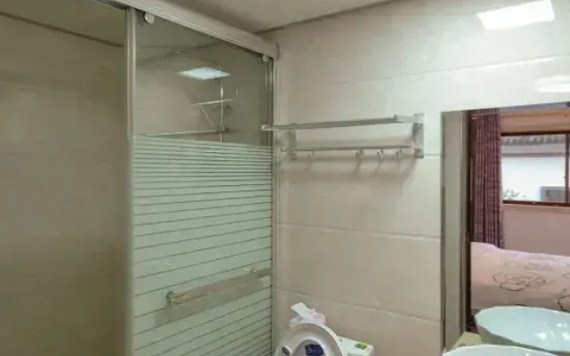 Xianju Yeqinyu Hotel