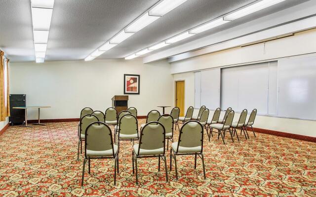 Quality Inn & Suites Miamisburg - Dayton South