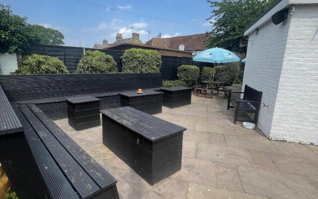 The Six Bells
