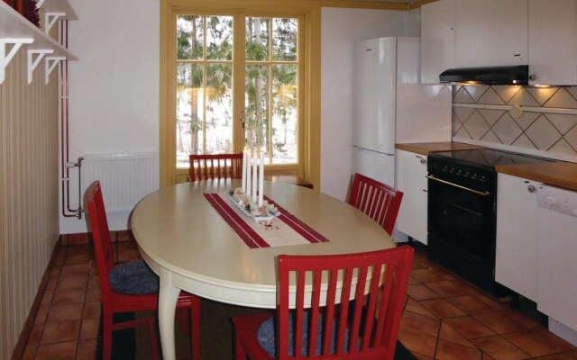 Nice Home in Gnesta With 2 Bedrooms and Wifi