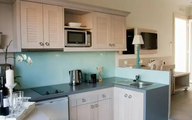 Thalassa Suites