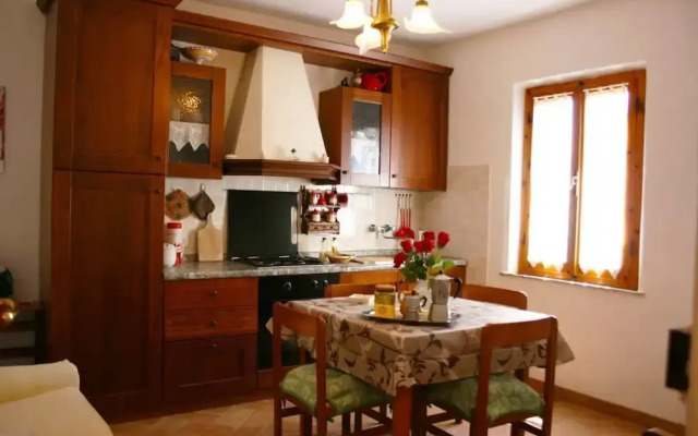 Wonderful Private Villa With Private Pool, TV, Pets Allowed and Parking, Close to Montepulciano