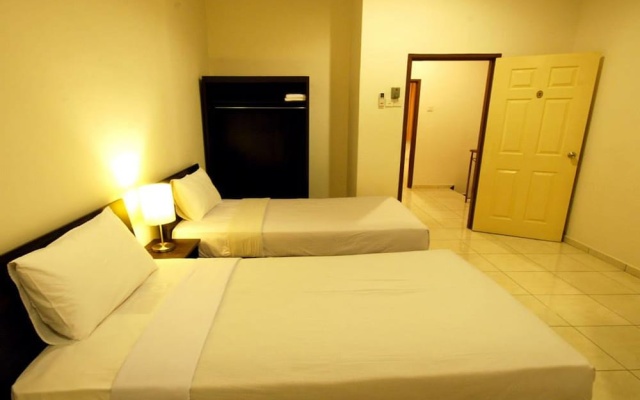 Sunflower Hotel – Guest Rooms – Malacca