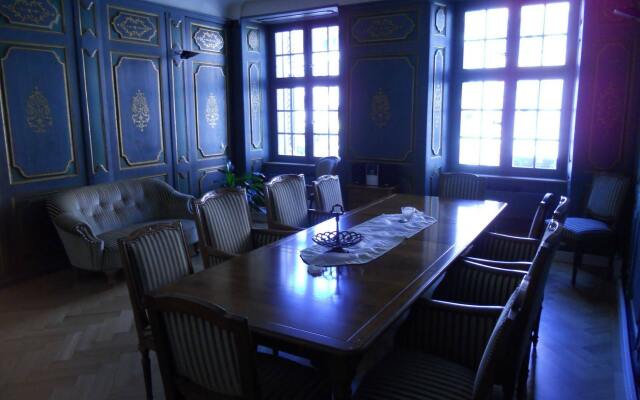 Zunfthaus zu Wirthen
