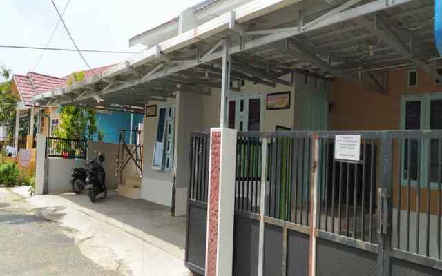 OYO 3920 Himawari Homestay