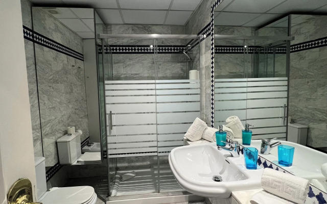 Sevilla Central Suites. Apartamentos Fabiola