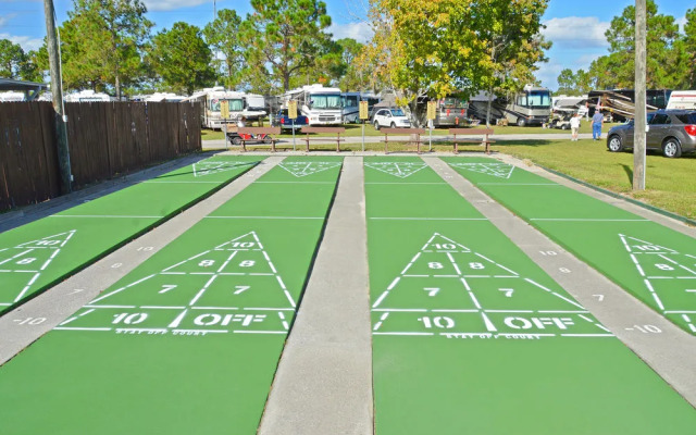 Southern Palms RV Campground Resort