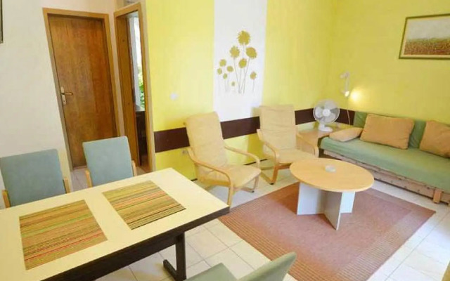 Vladimir - One Bedroom No.3