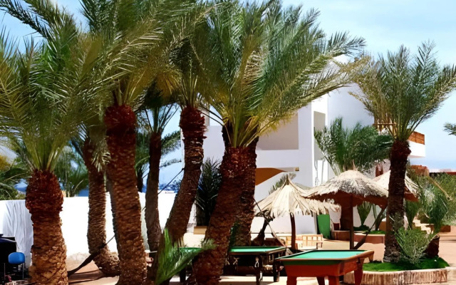 Shams Hotel & Dive Centre