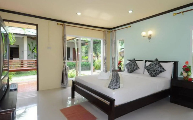 Lanta Riviera Resort