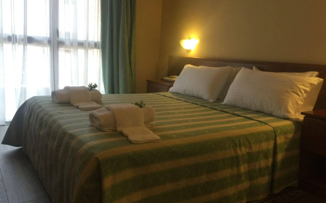 VH Broadway Tirana Hotel