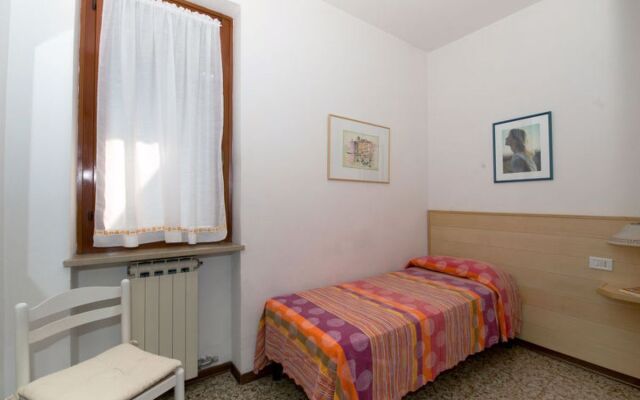 Villa Gianni Torri del Benaco 12460