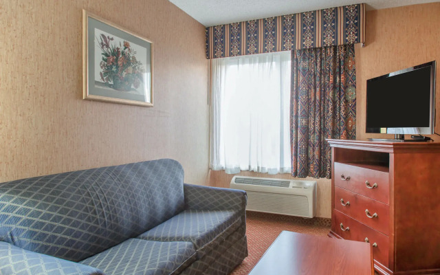 Quality Inn & Suites