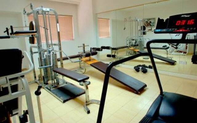 Golden Tulip Delma Suites