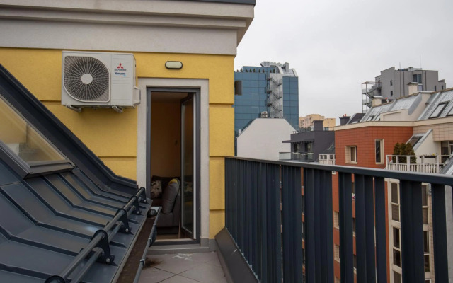 Apartment City View 2