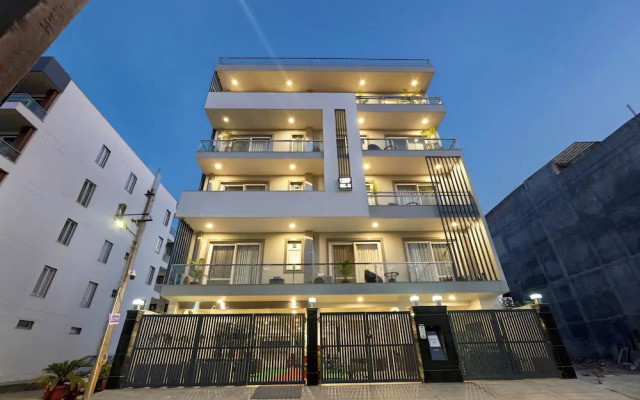 The Onyx by Parfait Street