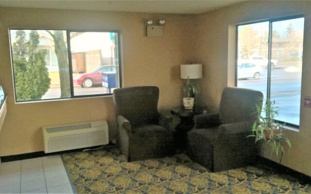 Briarwood Suites