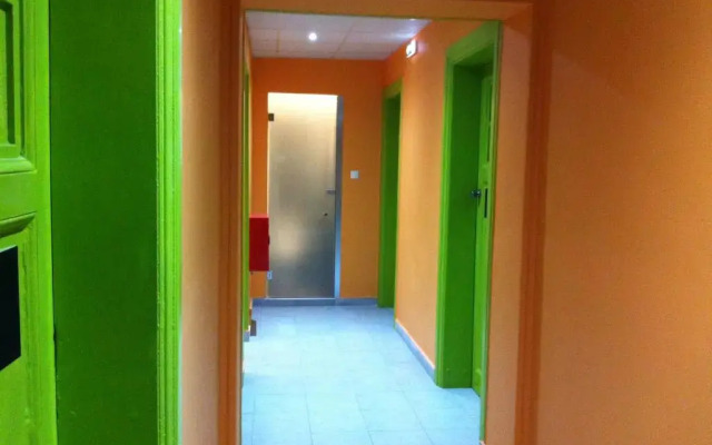 Zeus Hostel