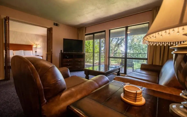Sweetwater at Lake Conroe by VRI Resort