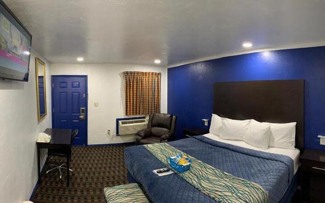 Budget Inn and Suites