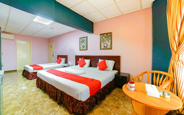 OYO 394 Dana Al Buhairah Beach Hotel
