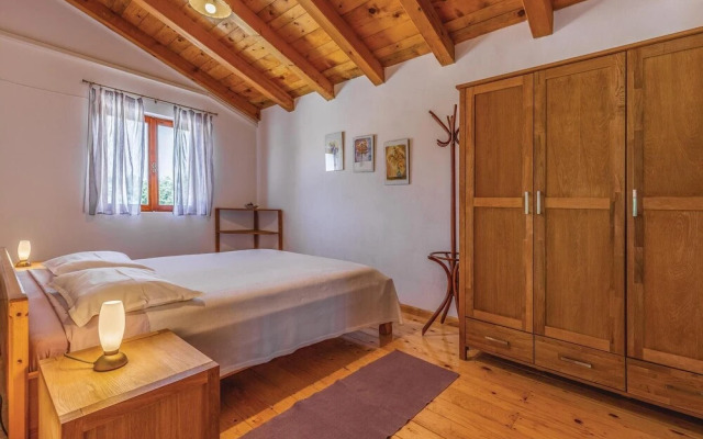 Nice Home in Pula With 2 Bedrooms and Wifi