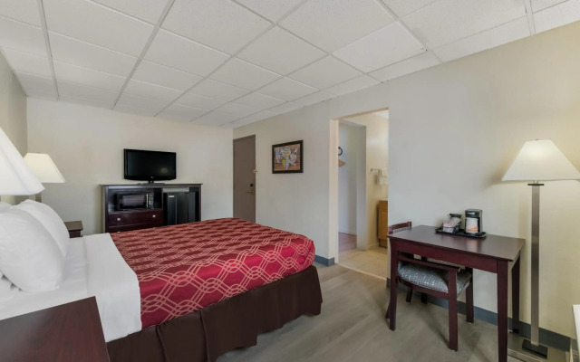 Baymont by Wyndham Iron Mountain
