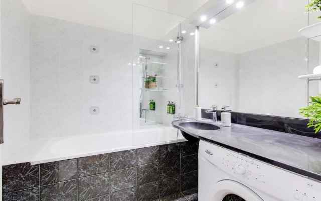 Wenceslas Square Royal Two Bedroom Apartment