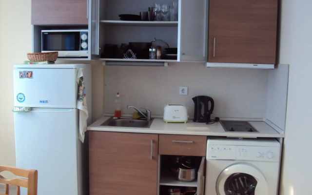 Sun City Apartments
