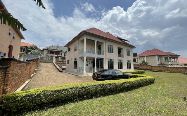 Captivating 7-bed House in Kigali, Rwanda