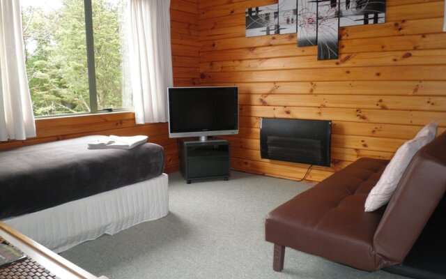 Forest Peak Motel