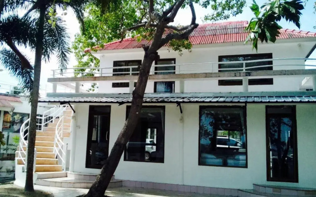 Kipbox Hotel Trang