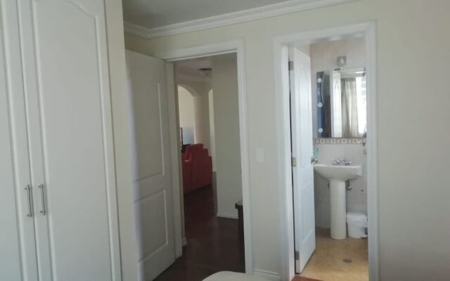 Apartamento Familiar en Zona Residencial