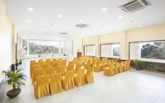 Suryavilas Luxury Resort & Spa