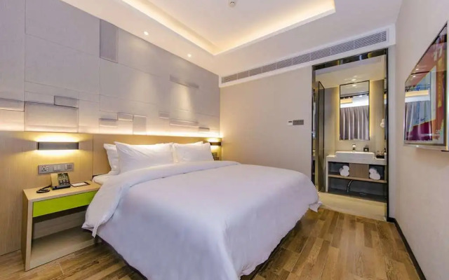 Days Inn by Wyndham Business Place Xiamen Ludao