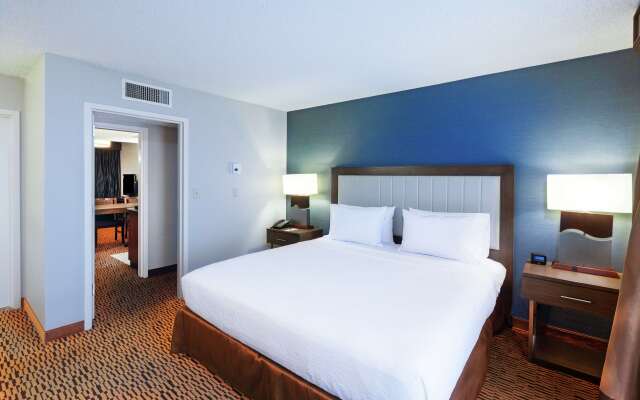 Embassy Suites by Hilton Dallas Market Center