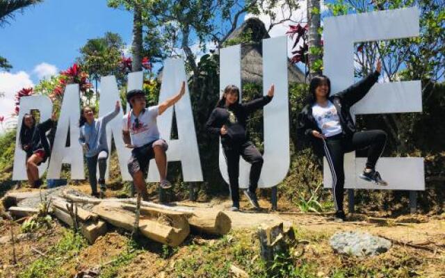 Hiwang Native House Inn & Viewdeck