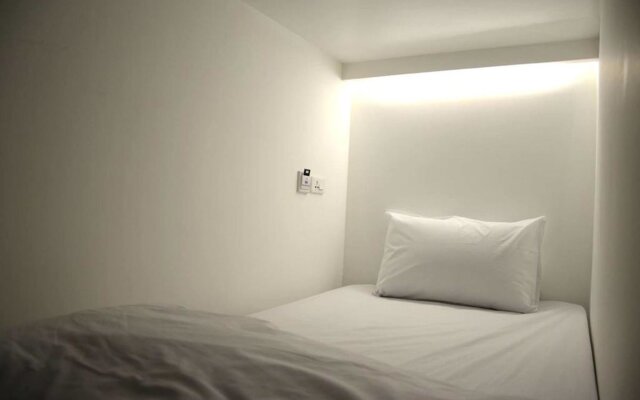 3Howw Hostel at Sukhumvit 21