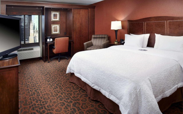Hampton Inn Cleveland-Downtown