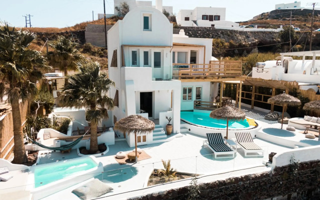 Summer Lovers Villa