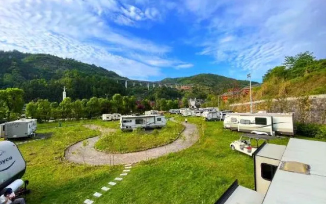 Tuta RV Camp (Zhaoxing Dongzhai Branch, Southeast Guizhou)