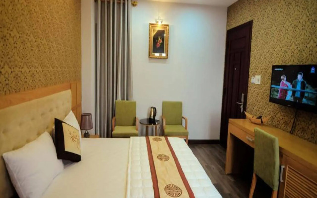 Hoai Sang Hotel
