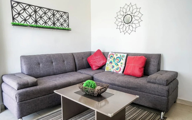 Poliforum Modern 2BR Modern Apartment