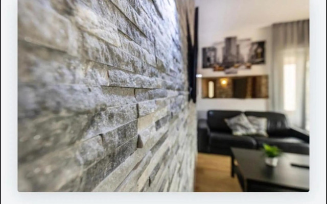 Queen East Verona apartments