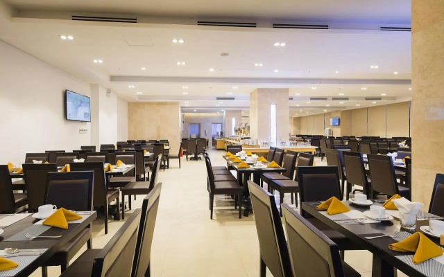 Dendro Gold Apartment