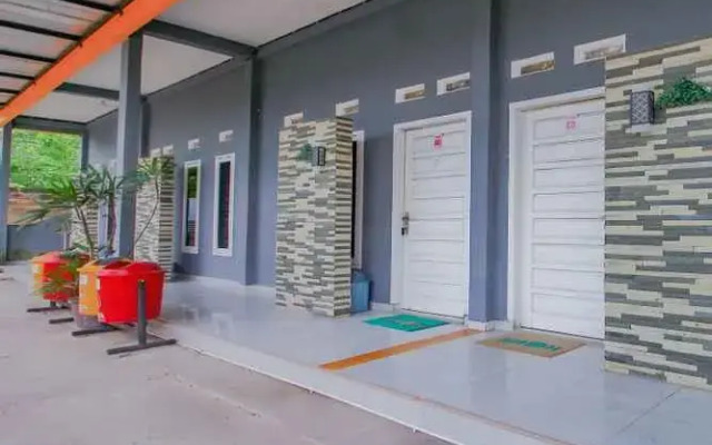 Oyo 90054 Wisma Arafah Syariah